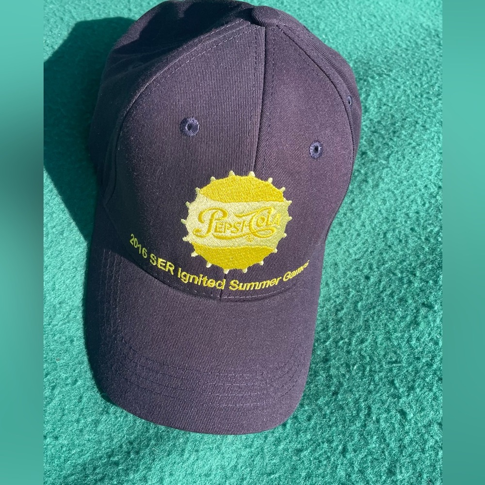 Vintage hat - Picture 2 of 6